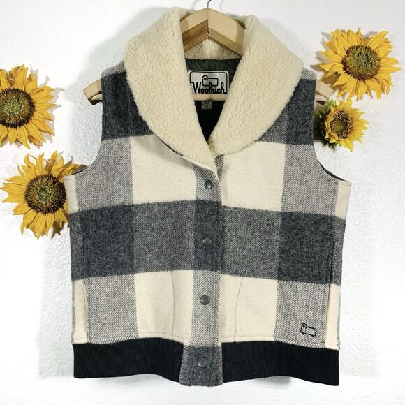 Woolrich Wool Blend Plaid Buffalo White Gray Vest Women’s EUC Size Medium - Picture 1 of 16